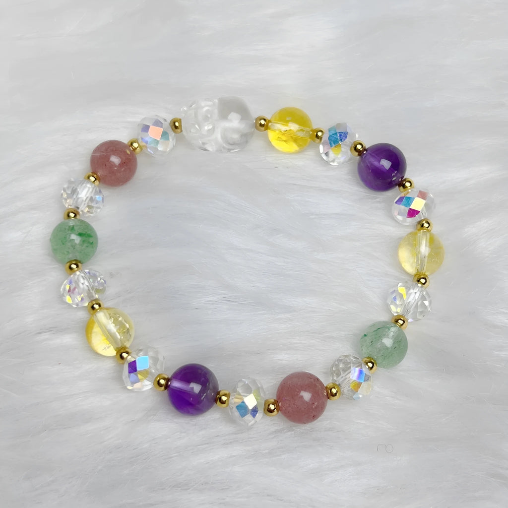 Handmade women's crystal bracelet with a detailed Phoenix Nine Tail Fox animal zodiac charm.