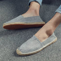 Men's casual canvas shoes in round toe design available in multiple colours