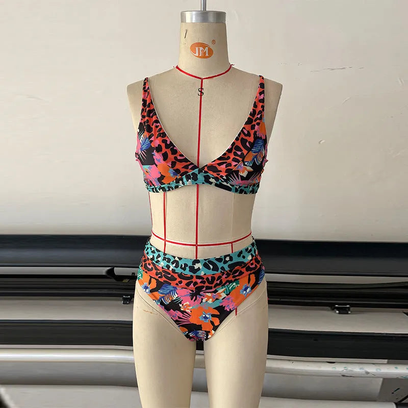 Women's floral print high-waist bikini set for swimming