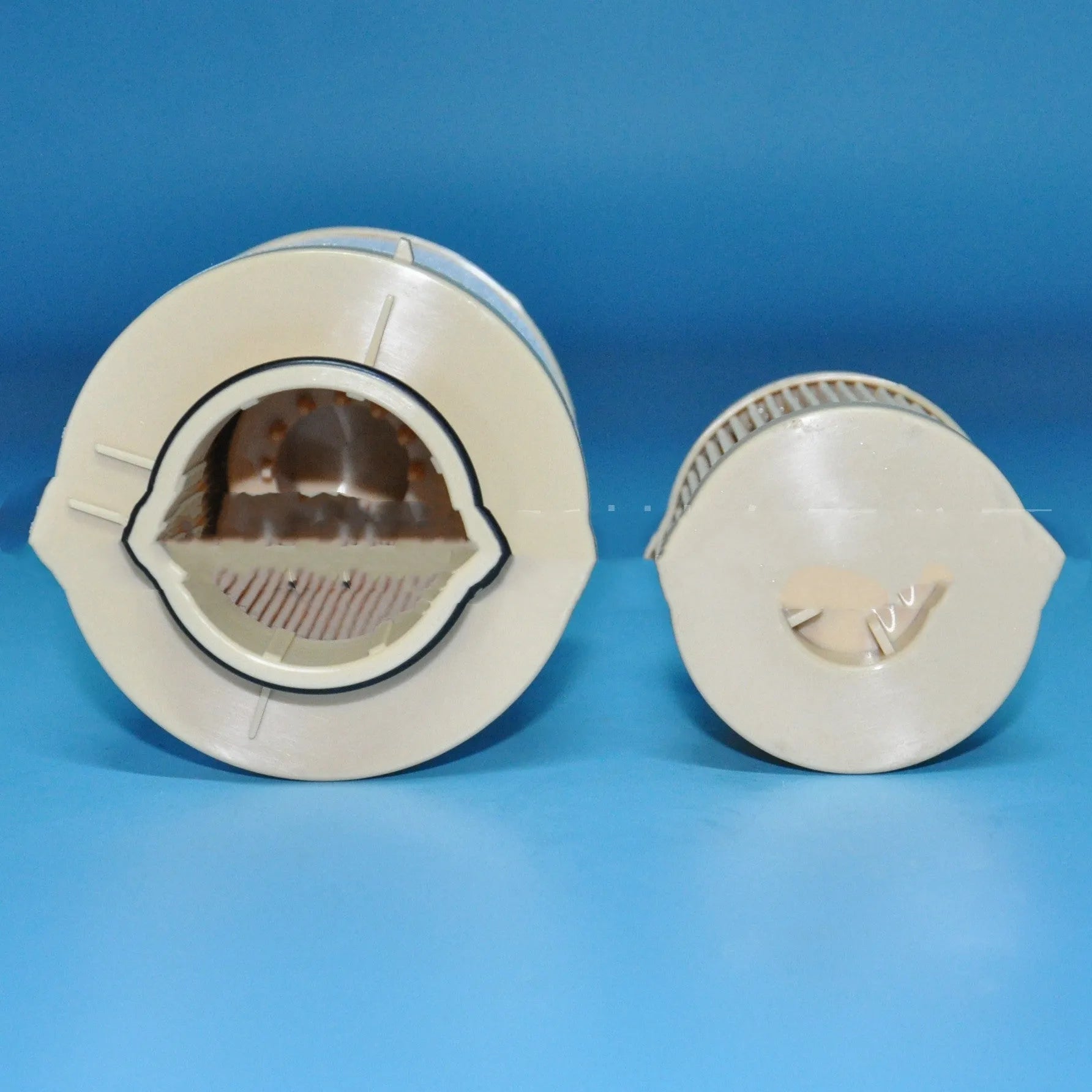 FD4616 diesel fuel filter for Ford F350 F550 trucks with 6.0L engine, showing dimensions.