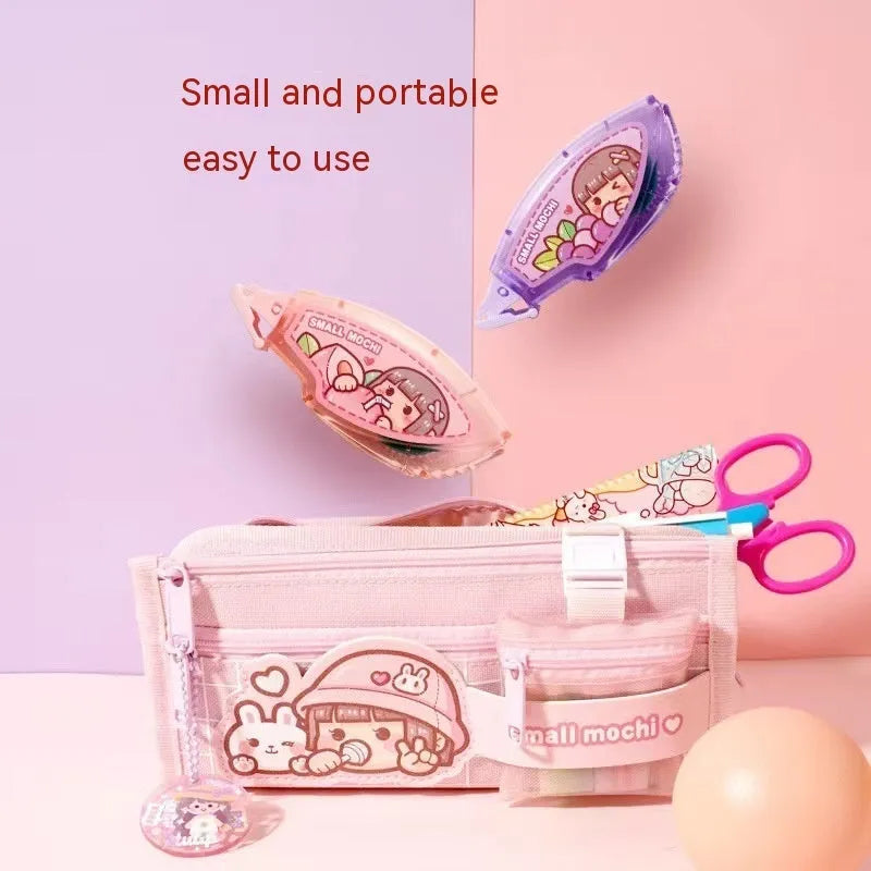 Cute juice coloured dotting glue on a card, a high-viscosity traceless adhesive