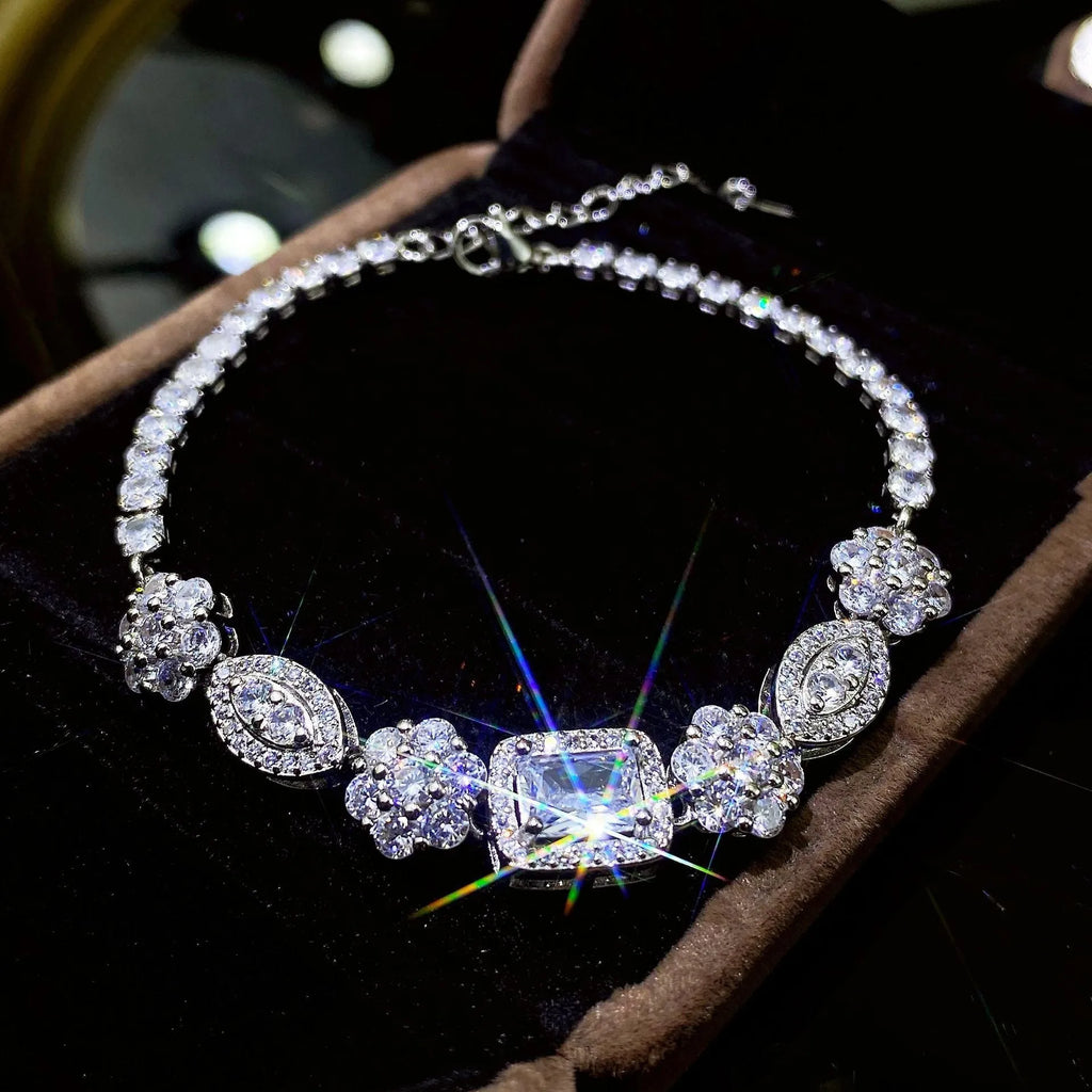 Women's geometric diamond bracelet with white gold plating and S925 sterling silver-plated copper