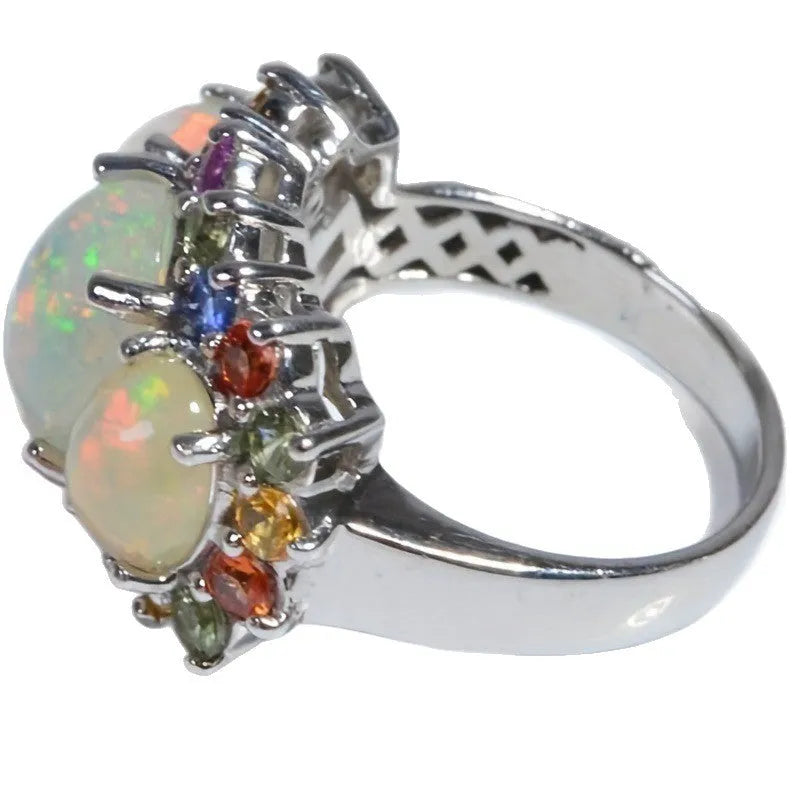 Women's retro geometric alloy ring with zircon inlay, shown in picture style colour.