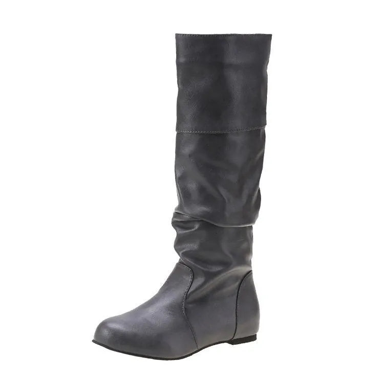 Women's flat slip-on ankle boots in black PU leather with a round toe and high-cut design.