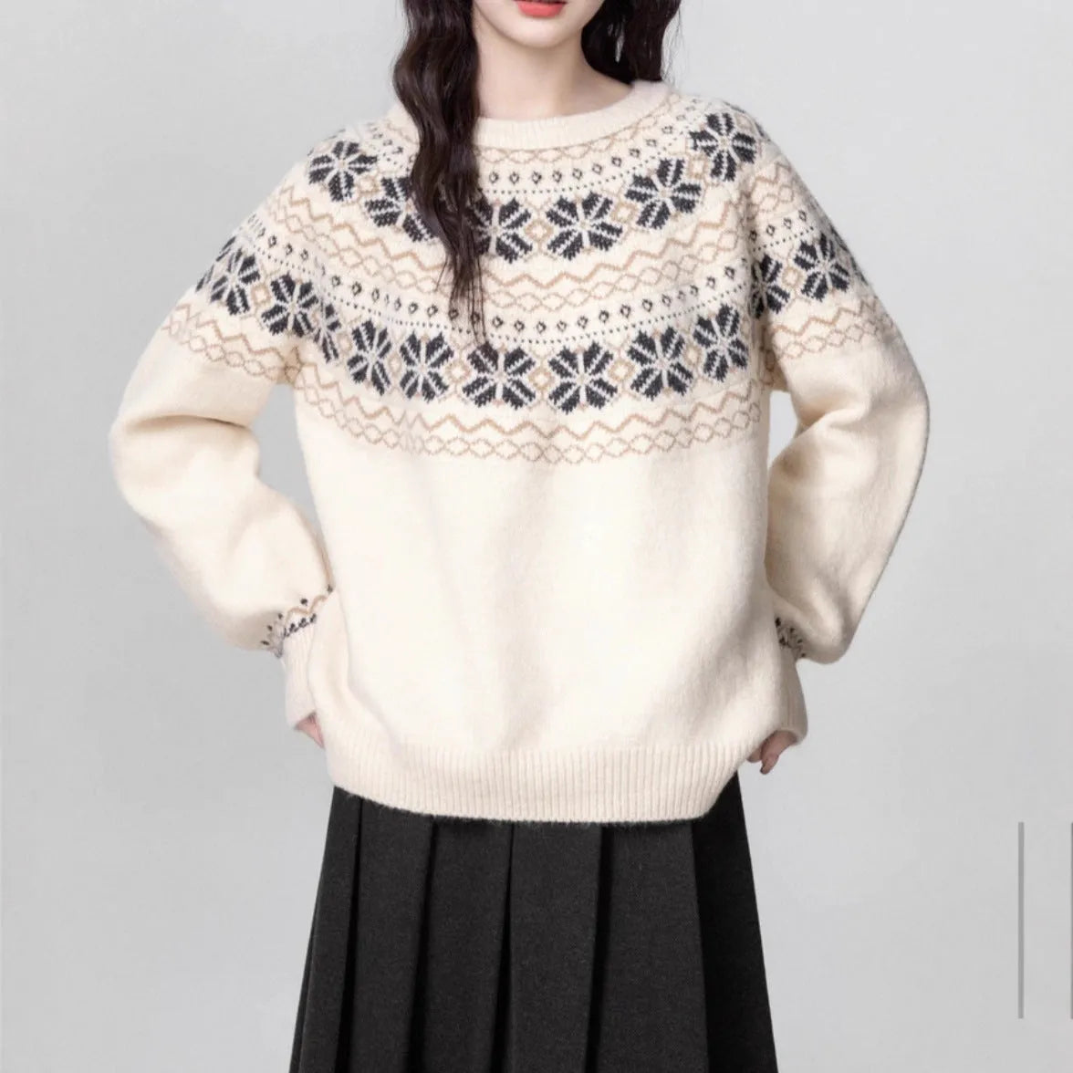 Women's milky white fair island geometric pattern knitted pullover sweater with crew neck.