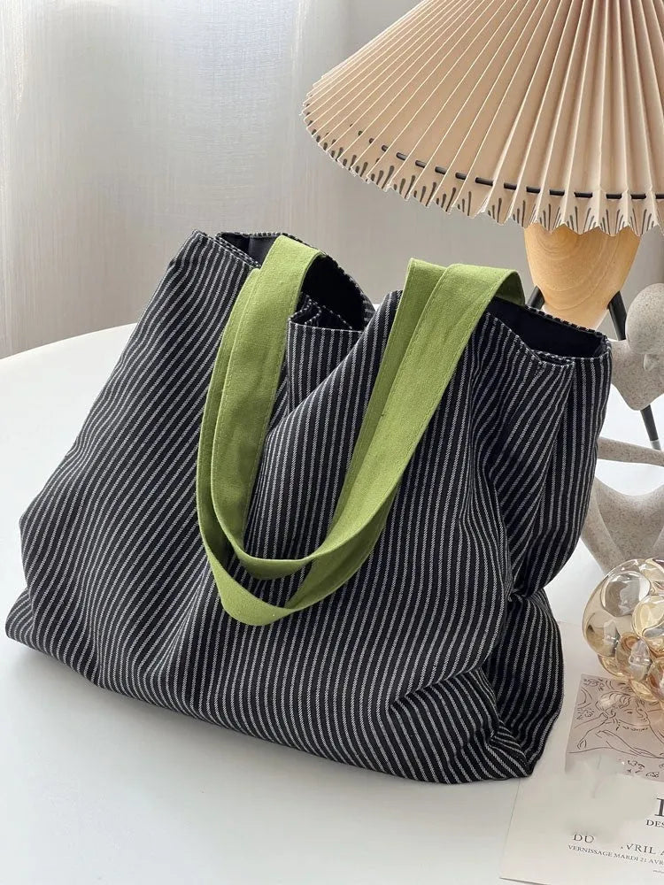 Canvas tote shoulder bag in plaid or striped pattern with 24cm strap