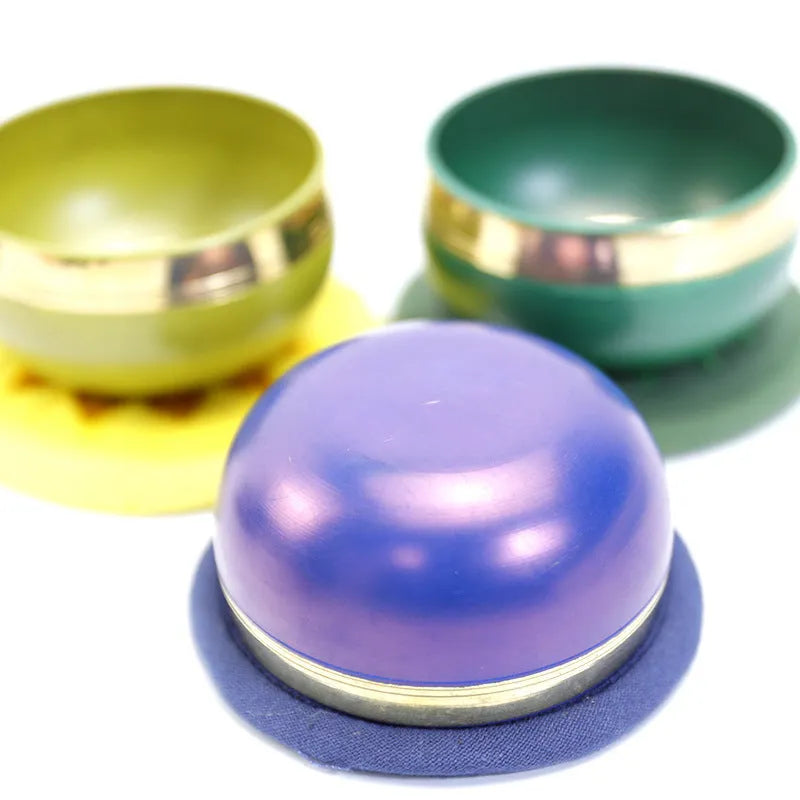 7.8cm handmade Himalayan singing bowl in colourful metal for yoga meditation percussion instrument
