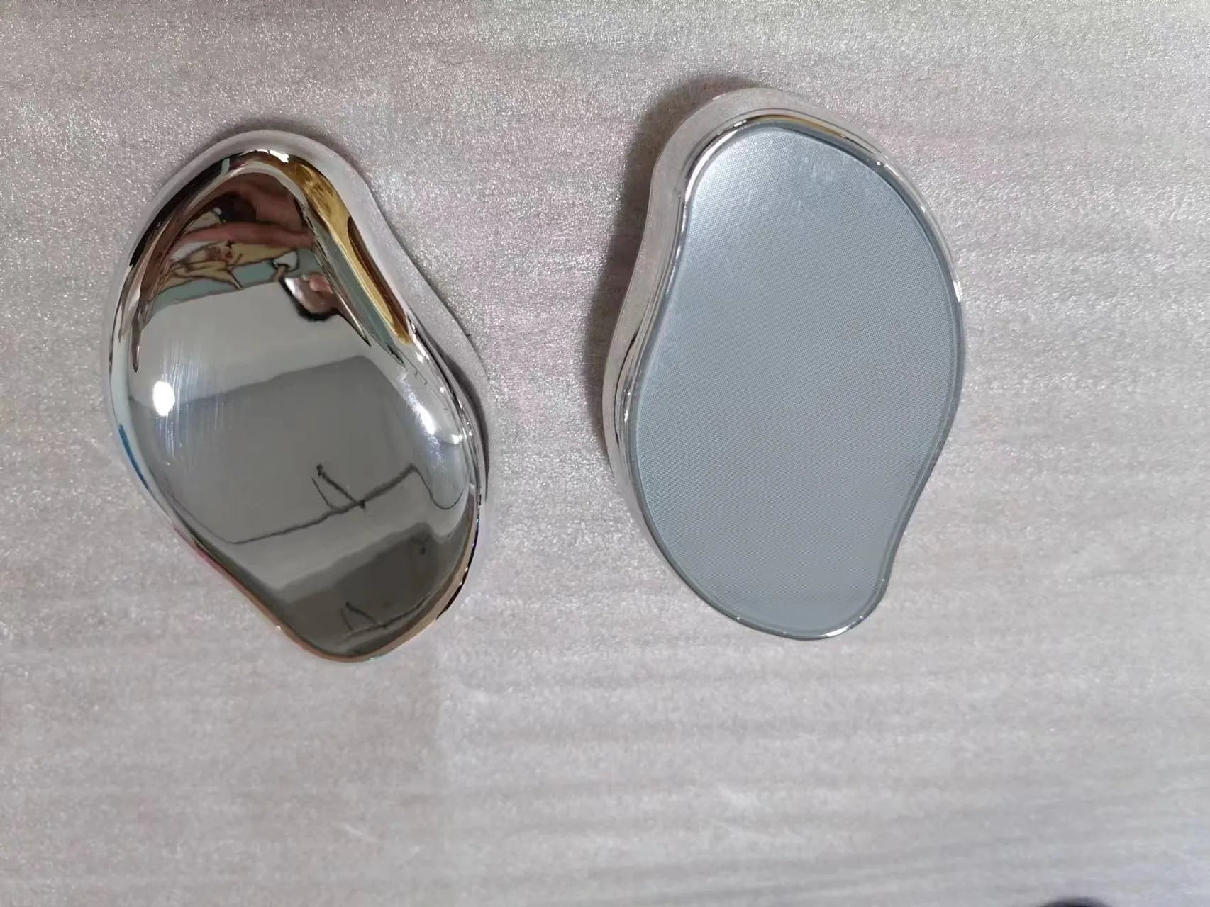 Manual glass epilator for hair removal and shaving in compact design with colour options