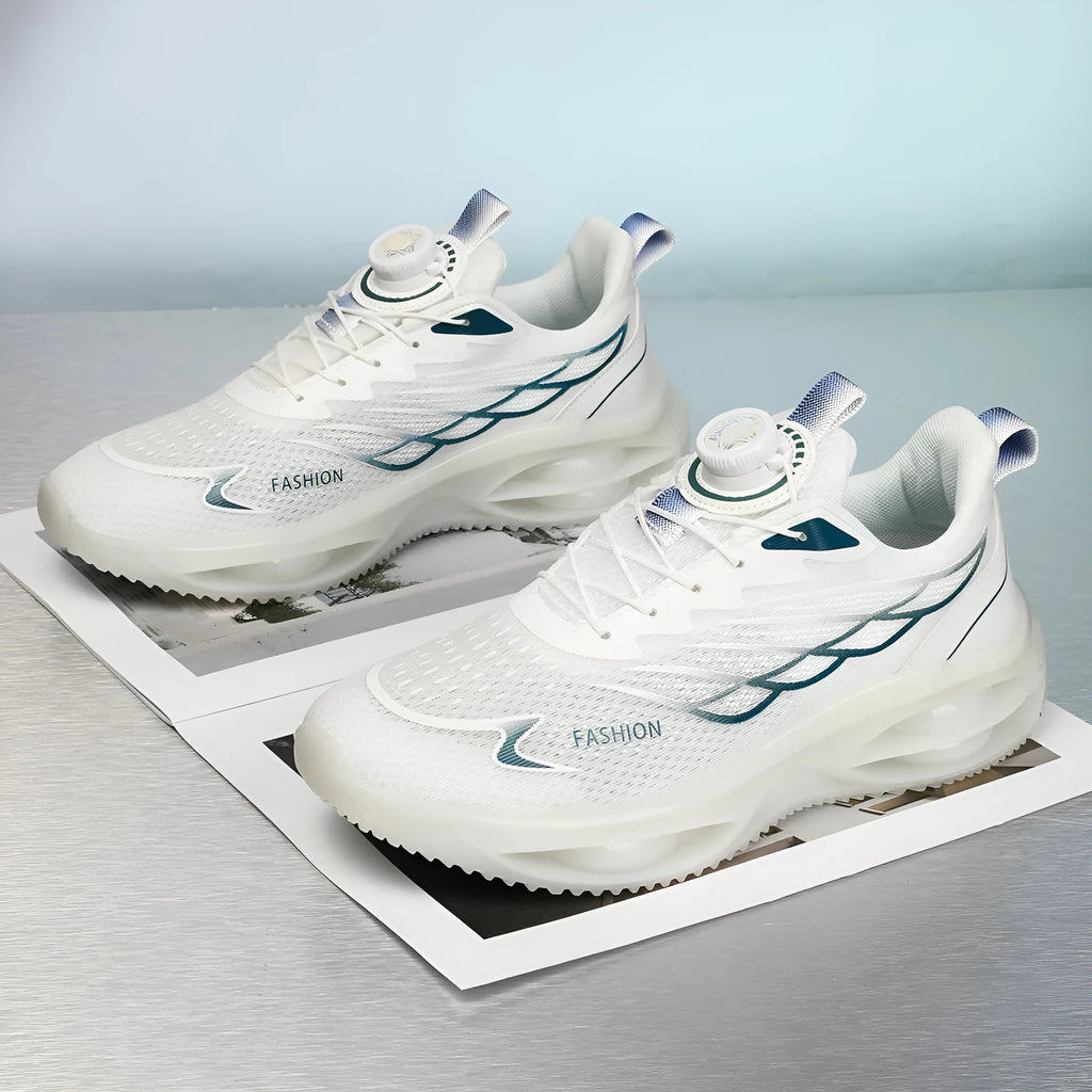 Casual running shoes with breathable mesh upper and rubber sole in three colour options