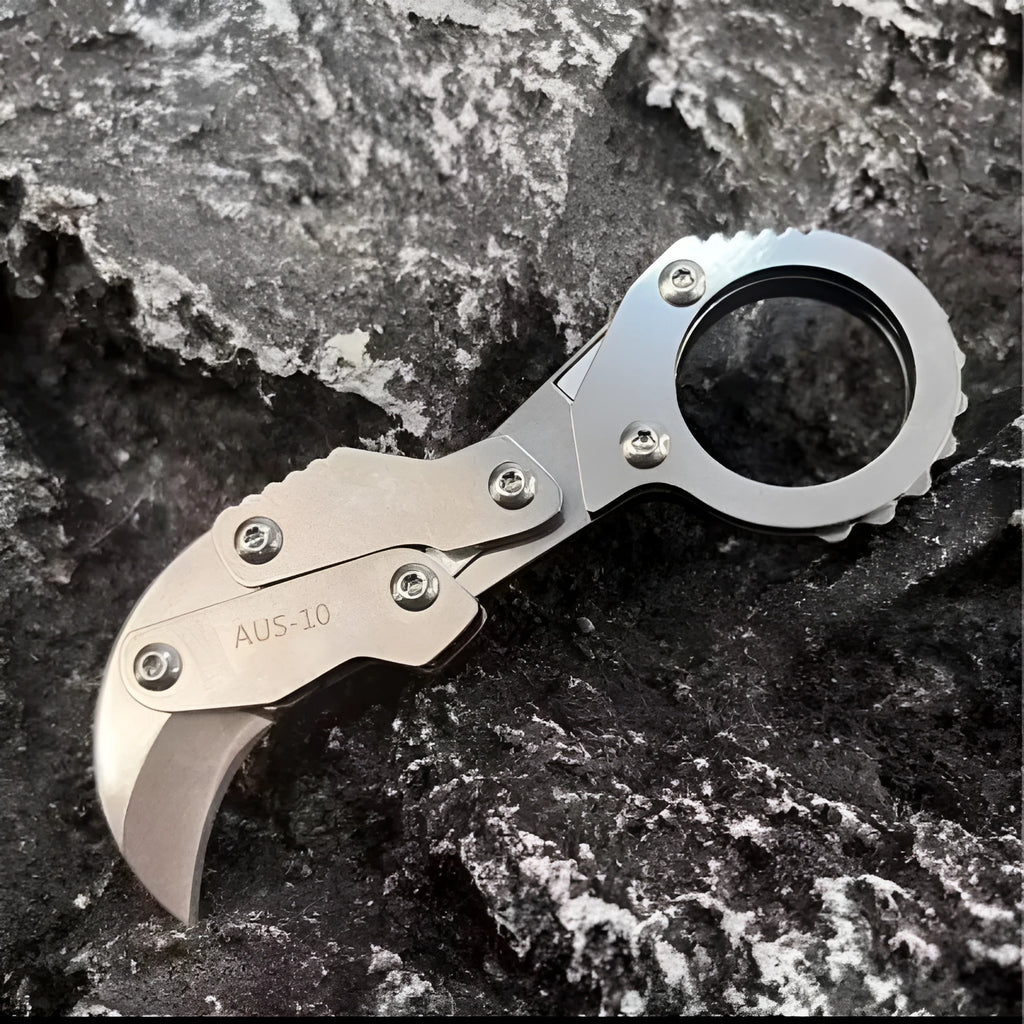 Compact 12mm folding knife with stainless steel 420J2 blade and folding mechanism