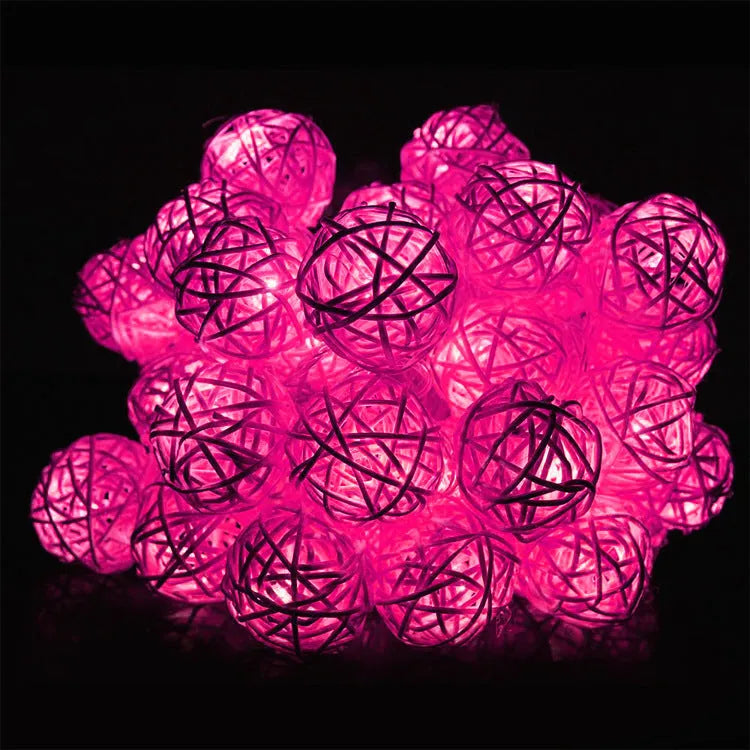30 LED solar string light with 6m length, IP65 rating, and colour or warm white light options