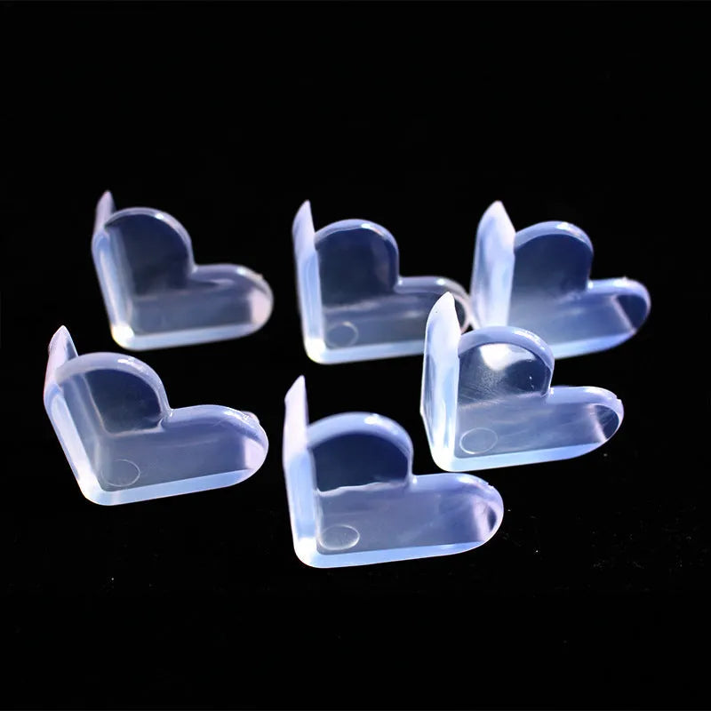 Thicken heart anti-collision baby safety corner protector in PVC, 5cm by 4cm by 2cm, for furniture edges