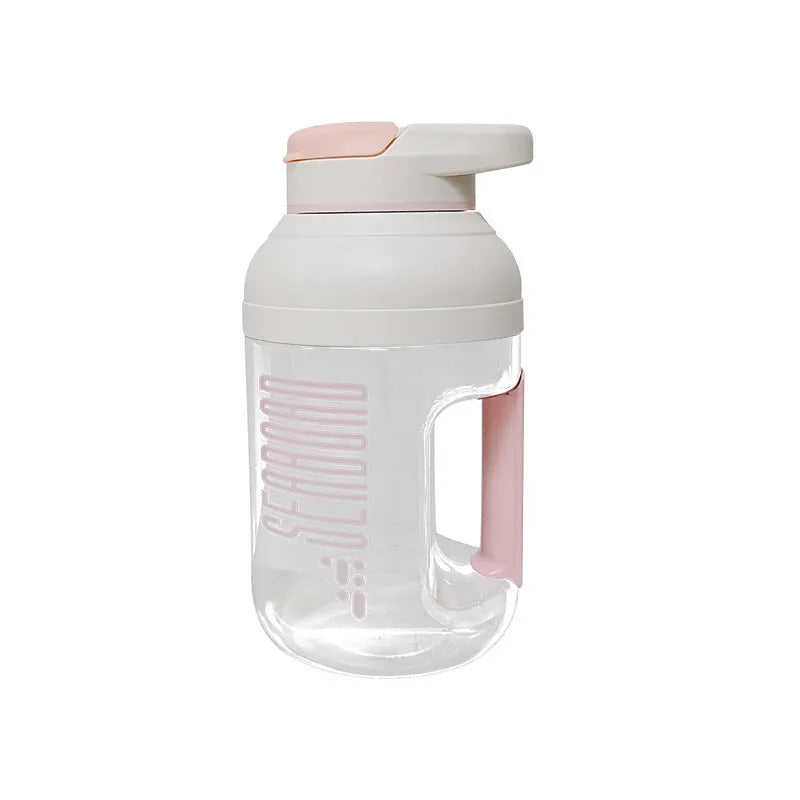 Electric portable juicer cup 1500ml rechargeable with PC food grade liner in pink colour, on white background