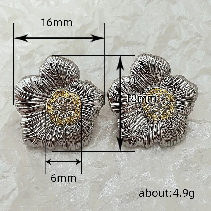 Retro textured gardenia stud earrings with two-tone electroplated finish on copper