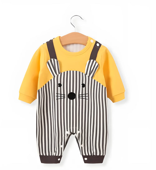 White cotton baby suit pullover Korean style long climbing on a baby