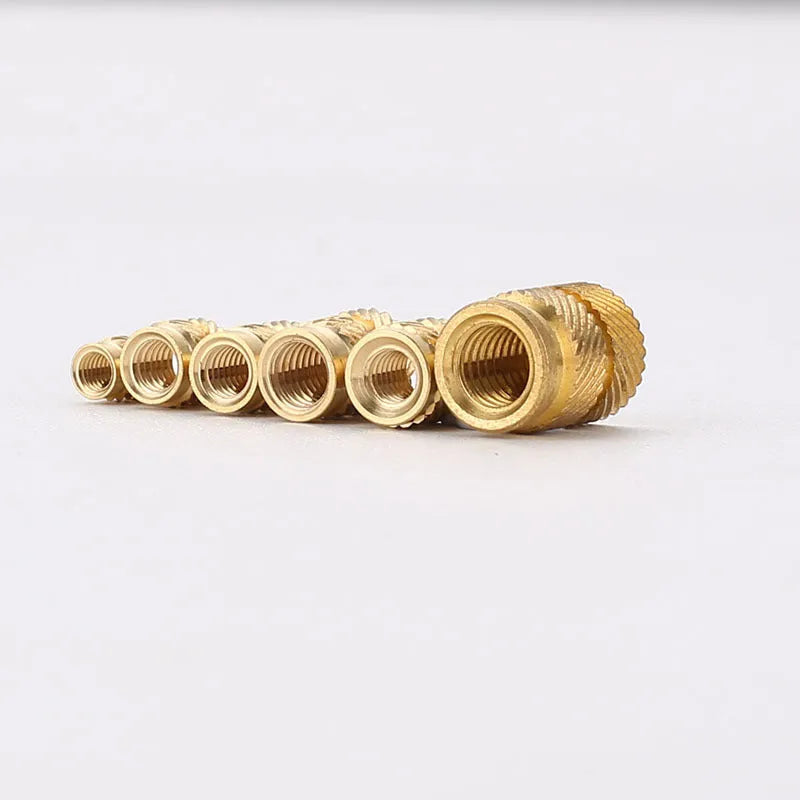 Brass hot melt copper nuts with M2 and M3 threads, showing outer diameters of 4.0mm and 4.2mm.