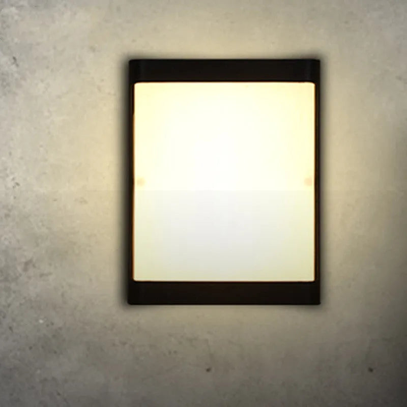 IP65 waterproof outdoor LED wall light with aluminium construction and COB LED illumination