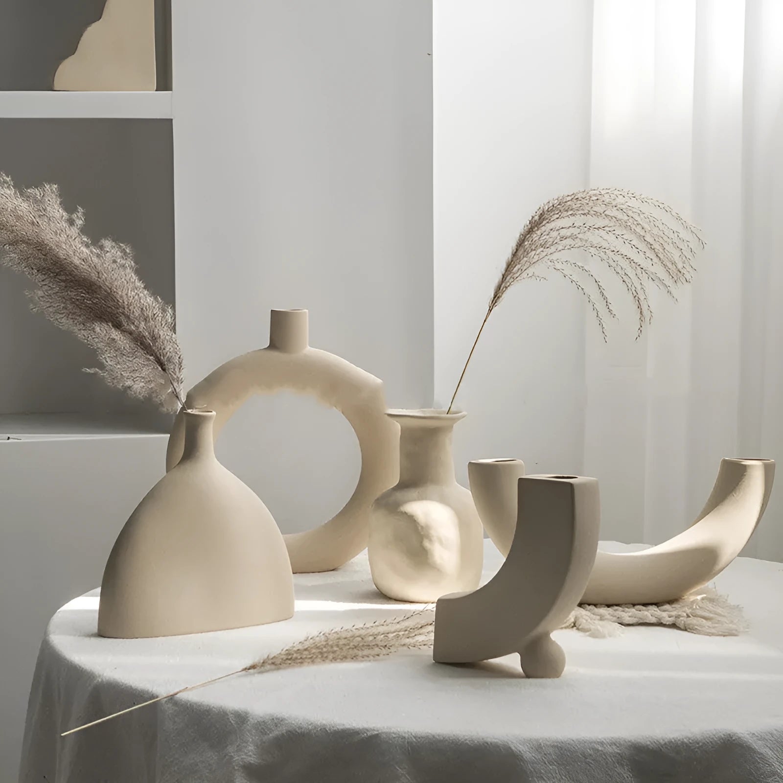 Matte ceramic dry flower vase with textured surface in Nordic style