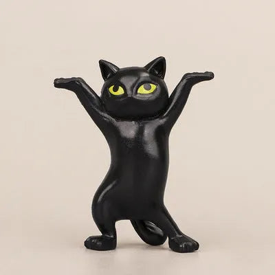 Resin cat-shaped pen holder in white colour, compact 5.5x3.2cm size for desk organisation
