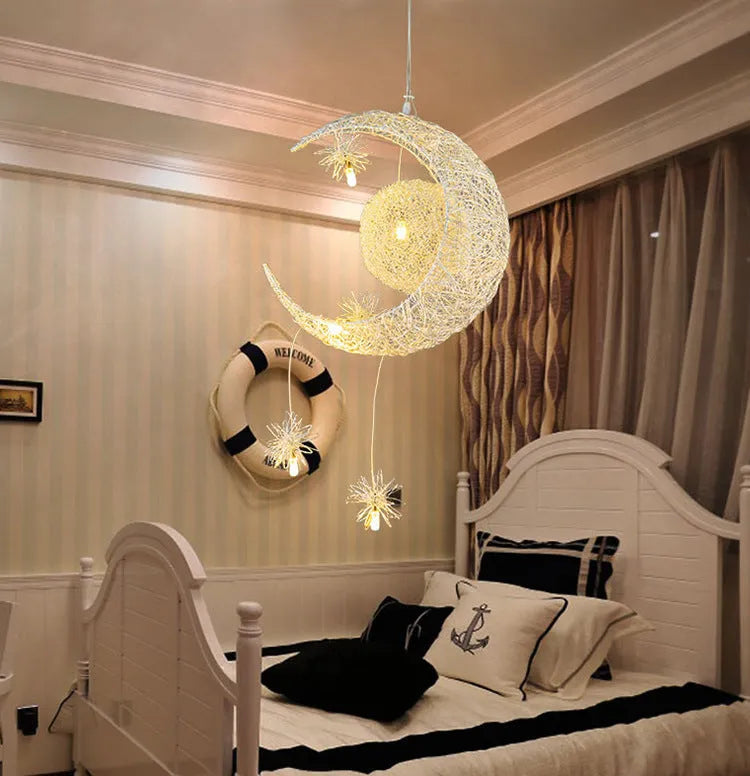 Aluminium wire star moon chandelier with zinc alloy frame and adjustable height