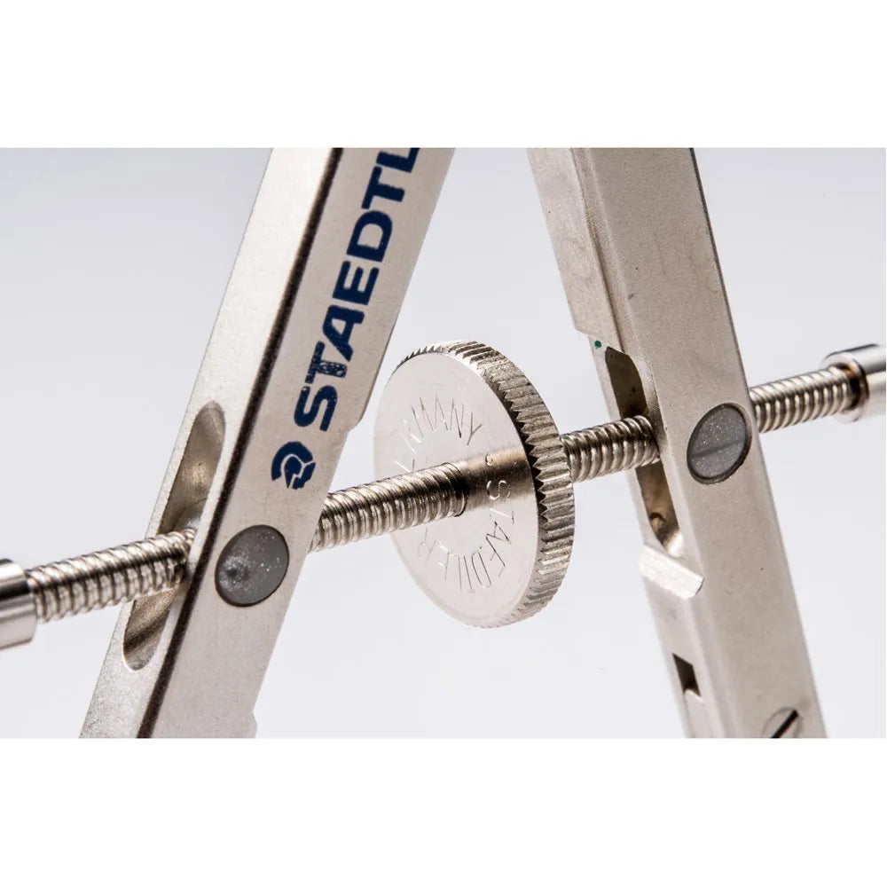 STAEDTLER 551 01 steel precision drawing compass with telescopic rod.