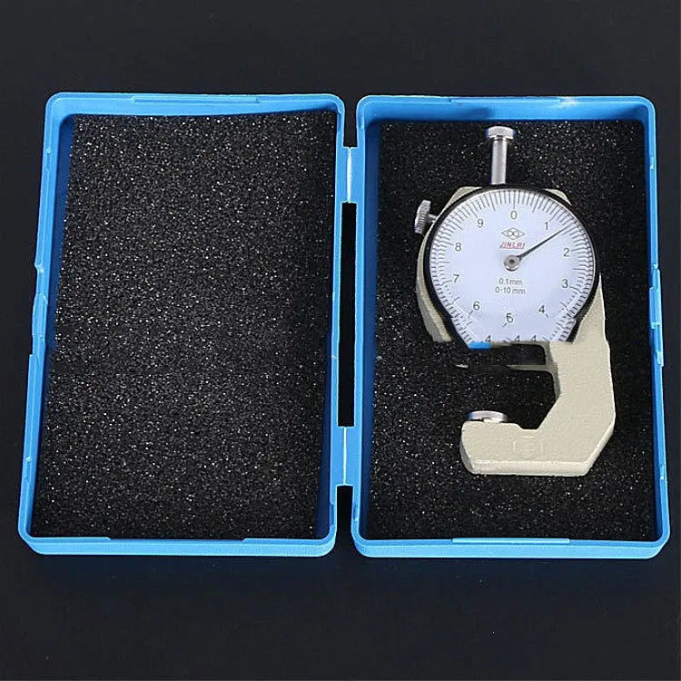 Handheld film thickness gauge for measuring steel tubes, fabrics, and plastic films