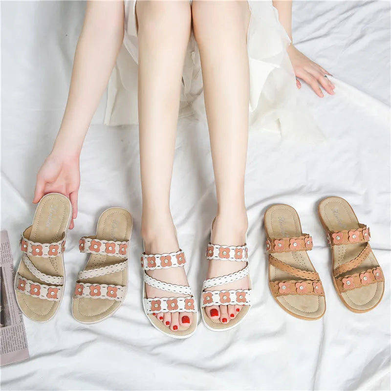 Women's bohemian sandal with open toe, microfiber upper, and beef tendon sole in brown colour