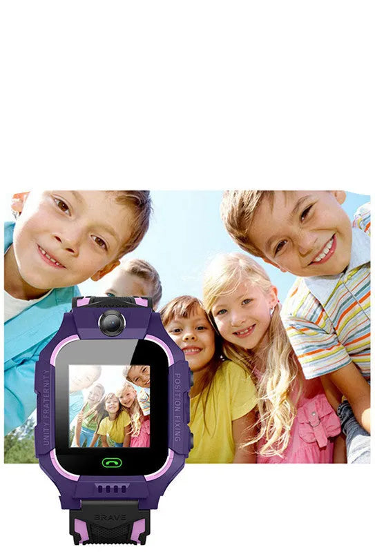 Z6 Q19 children's GPS smart watch in green, purple, or red with 1.44-inch touch screen.