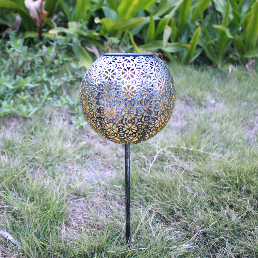 Solar wrought iron ground ball lamp LED with 15x15x46mm dimensions, black finish
