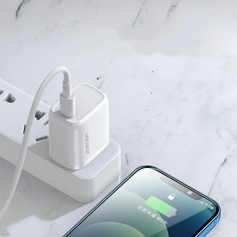 USB-C travel charger for Android phones with black, blue, and white colour options