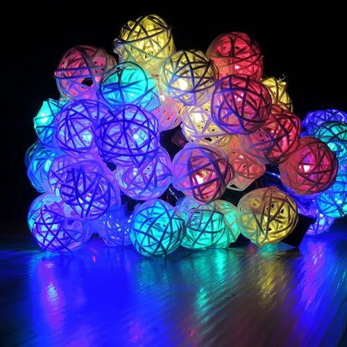 30 LED solar string light with 6m length, IP65 rating, and colour or warm white light options