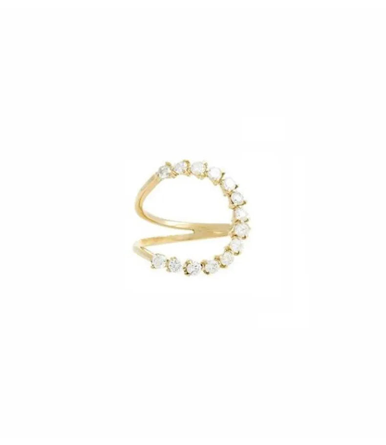 Gradient crescent pearl ring in alloy with silver finish on neutral background
