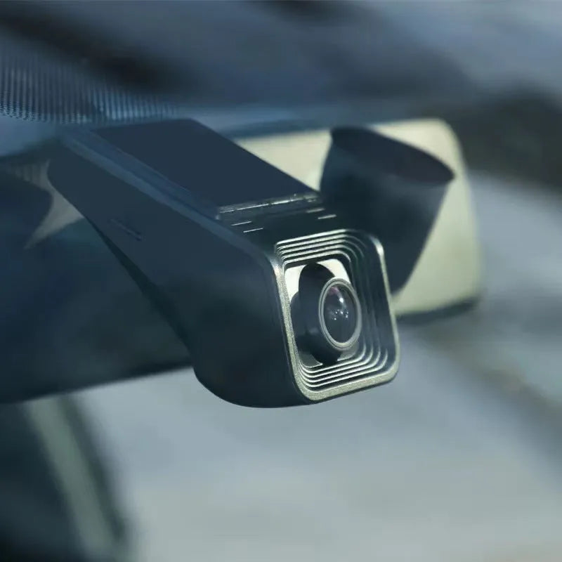 HD night vision driving recorder with 1080p camera and WiFi connectivity for car security