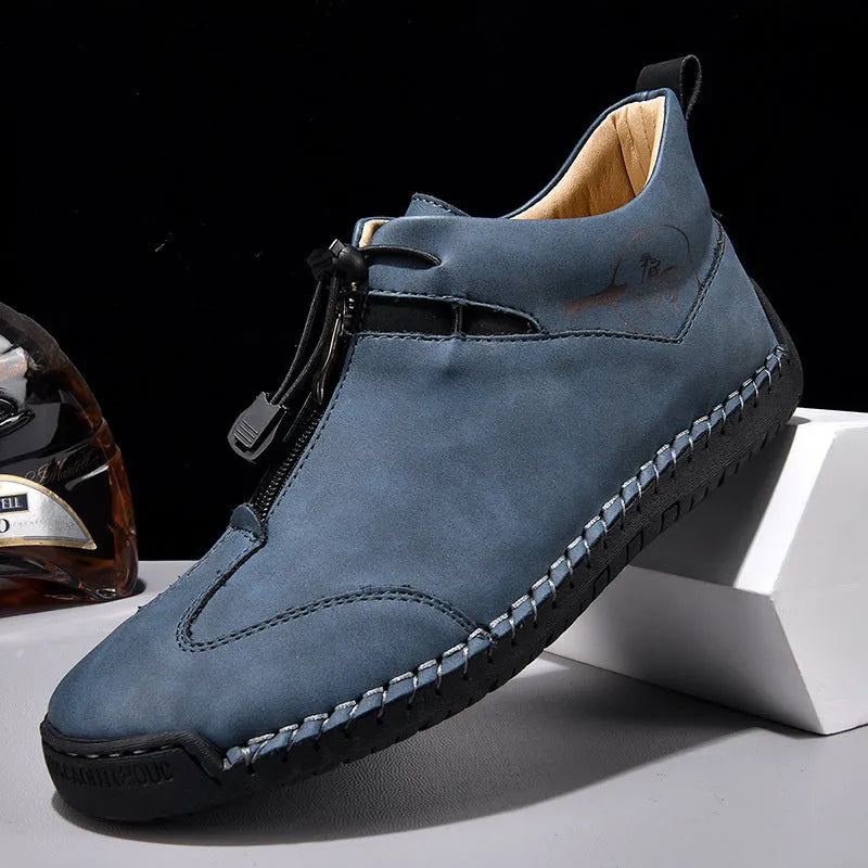 Men's casual leather shoes in khaki with rubber sole and mid heel.