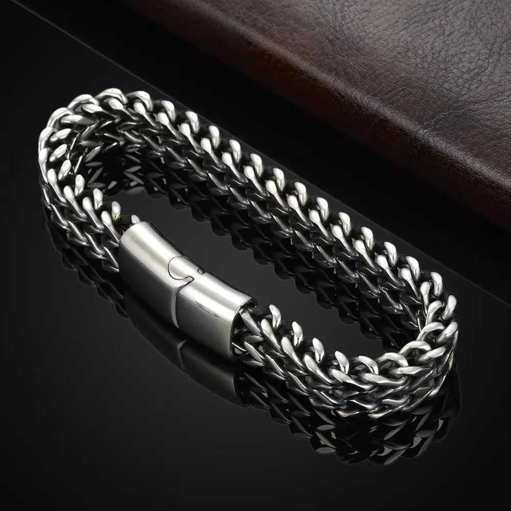 Men's stainless steel hip hop bracelet with geometric pattern on front and back, silver colour with 4x8mm or 5x10mm link options