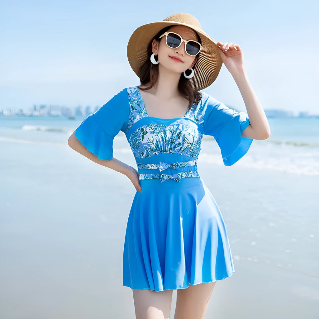 Women's seaside printed one-piece swimsuit in green or blue chemical fibre blend fabric