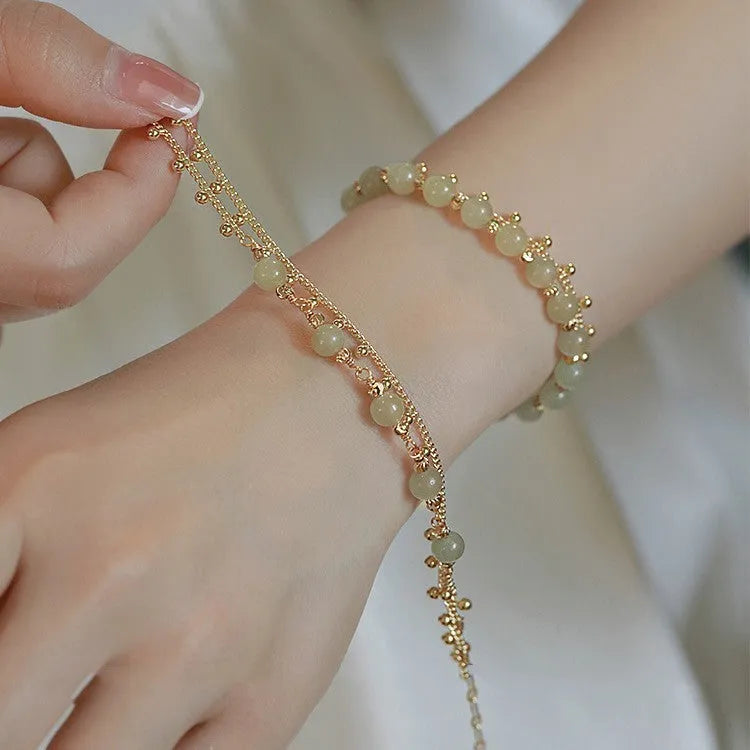 Natural Hetian jade bracelet with manual craft princess running bead design