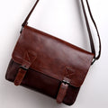 Men's one-shoulder vintage satchel bag in PU leather with plaid pattern, black colour, compact travel size