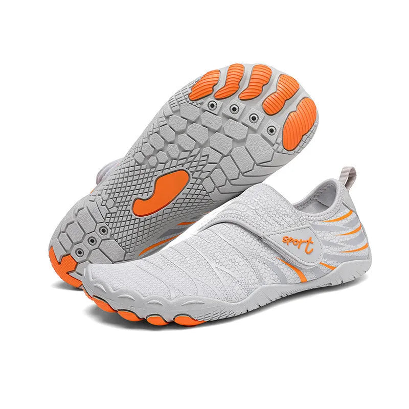 Unisex outdoor wading shoes with mesh upper, rubber sole, Velcro closure, low-top design
