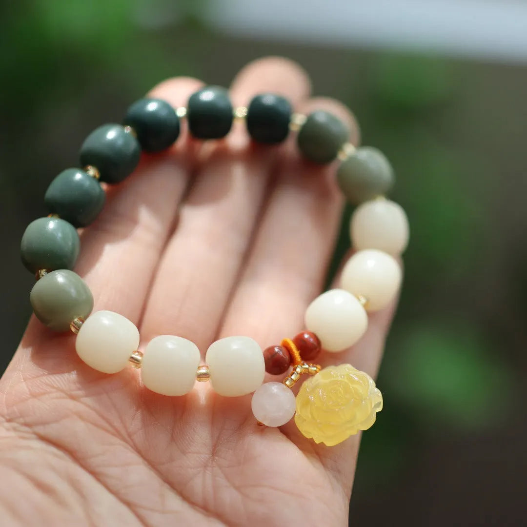 Women's gradient white jade Bodhi root bracelet with beeswax Lotus pendant, 10mm bead size