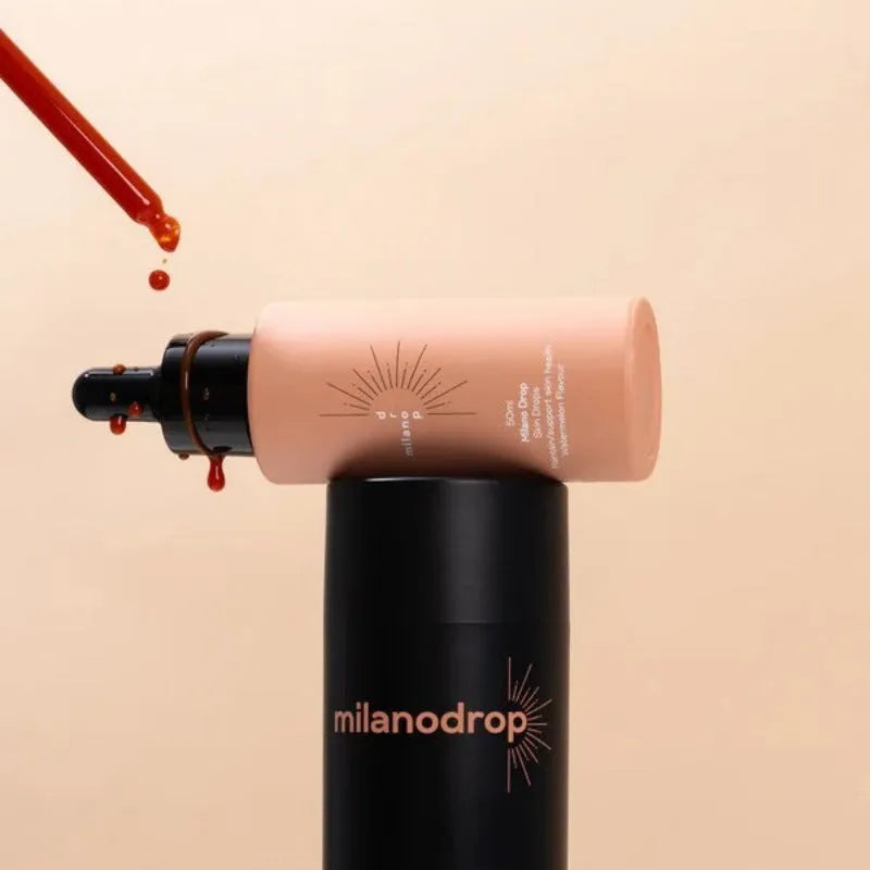 Matte sun tanning liquid bottles: 50ml tanning drops and 75ml tanning flash cream.
