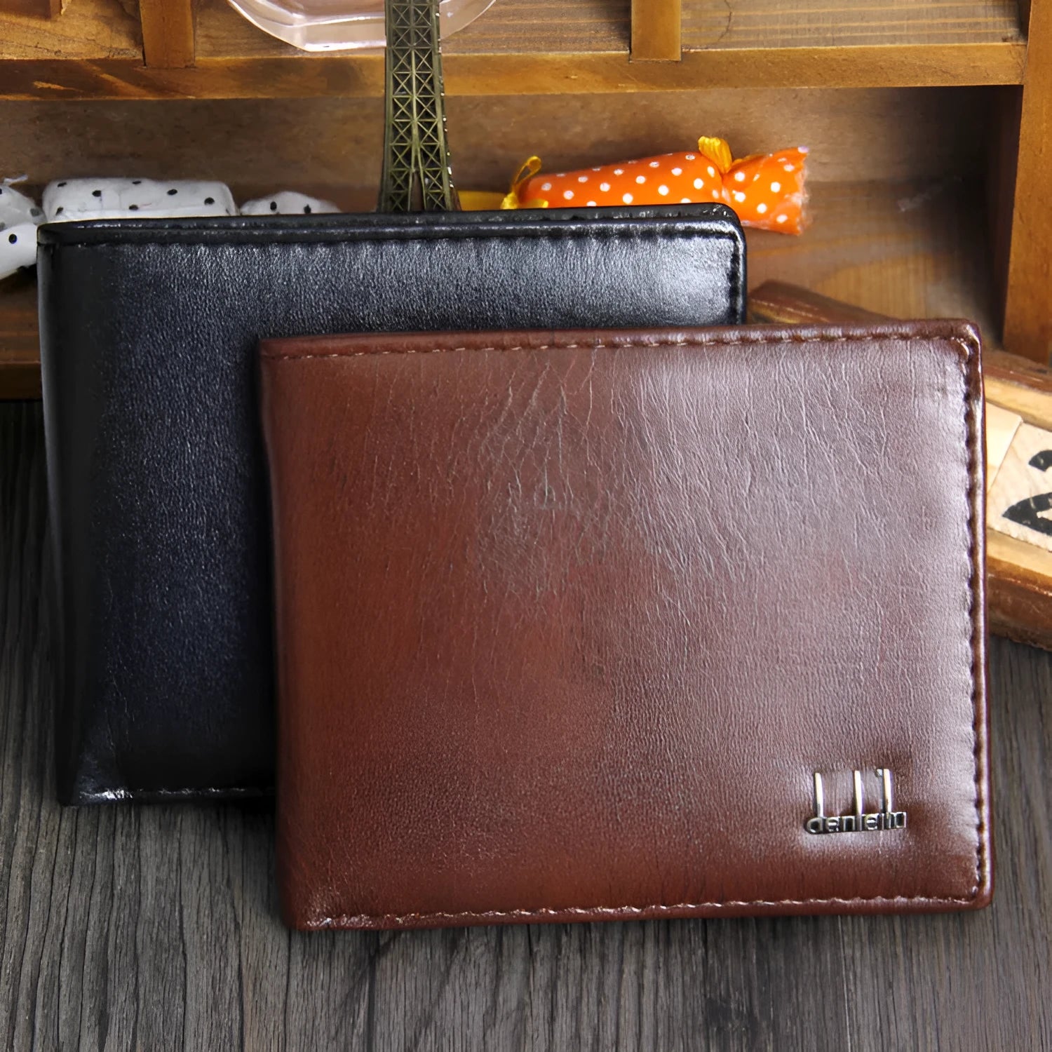 Short PU leather trifold wallet for men in brown, 11.5cm long, with card slots and note pocket