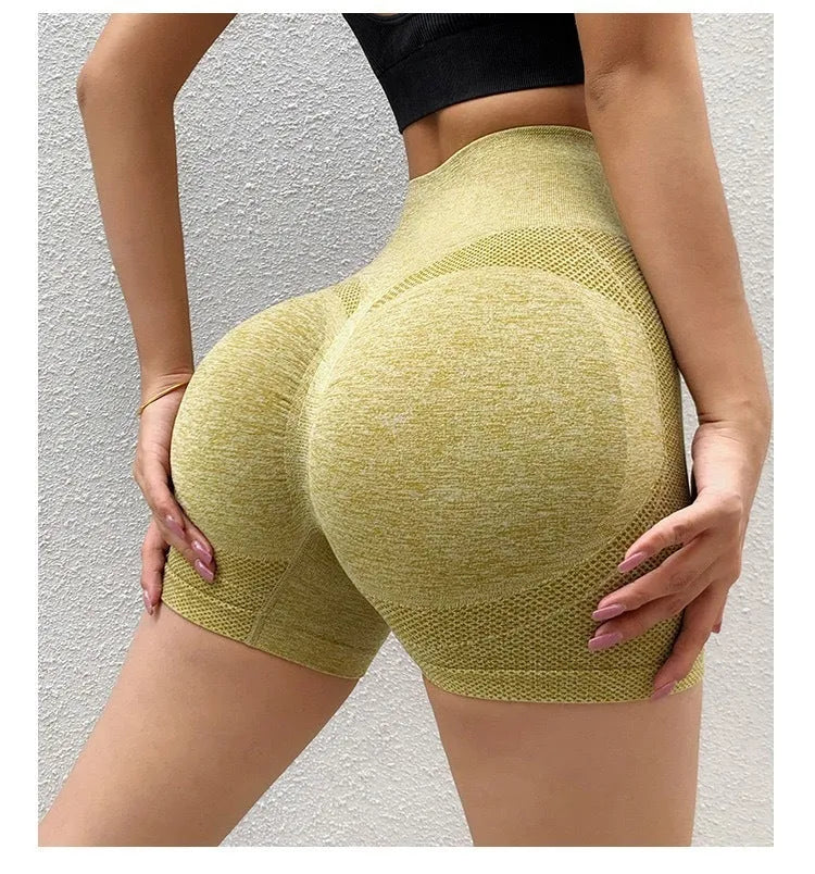 Women's high-waist yoga shorts in various colours with seamless waistband