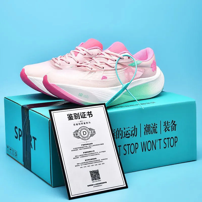 Low-top racing sneakers with carbon plate rebound in glacier, pink green, red blue, or yellow colour options