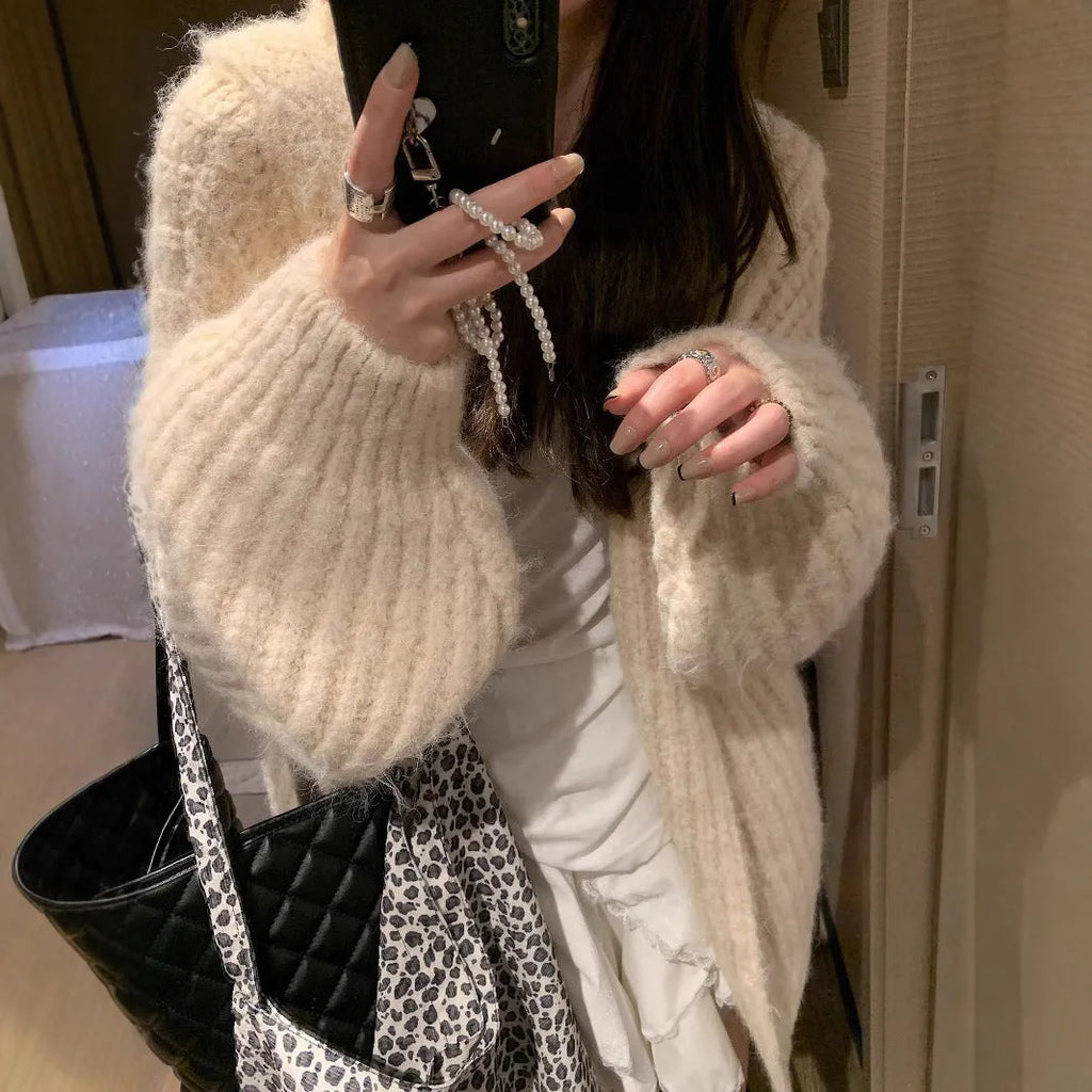 Women's retro style hooded cardigan sweater in thick knit fabric, loose fit, solid colour options