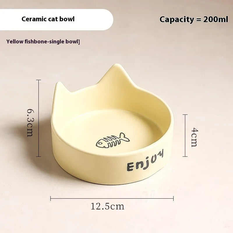 Porcelain cat bowls with wooden frame in cat ear paw design