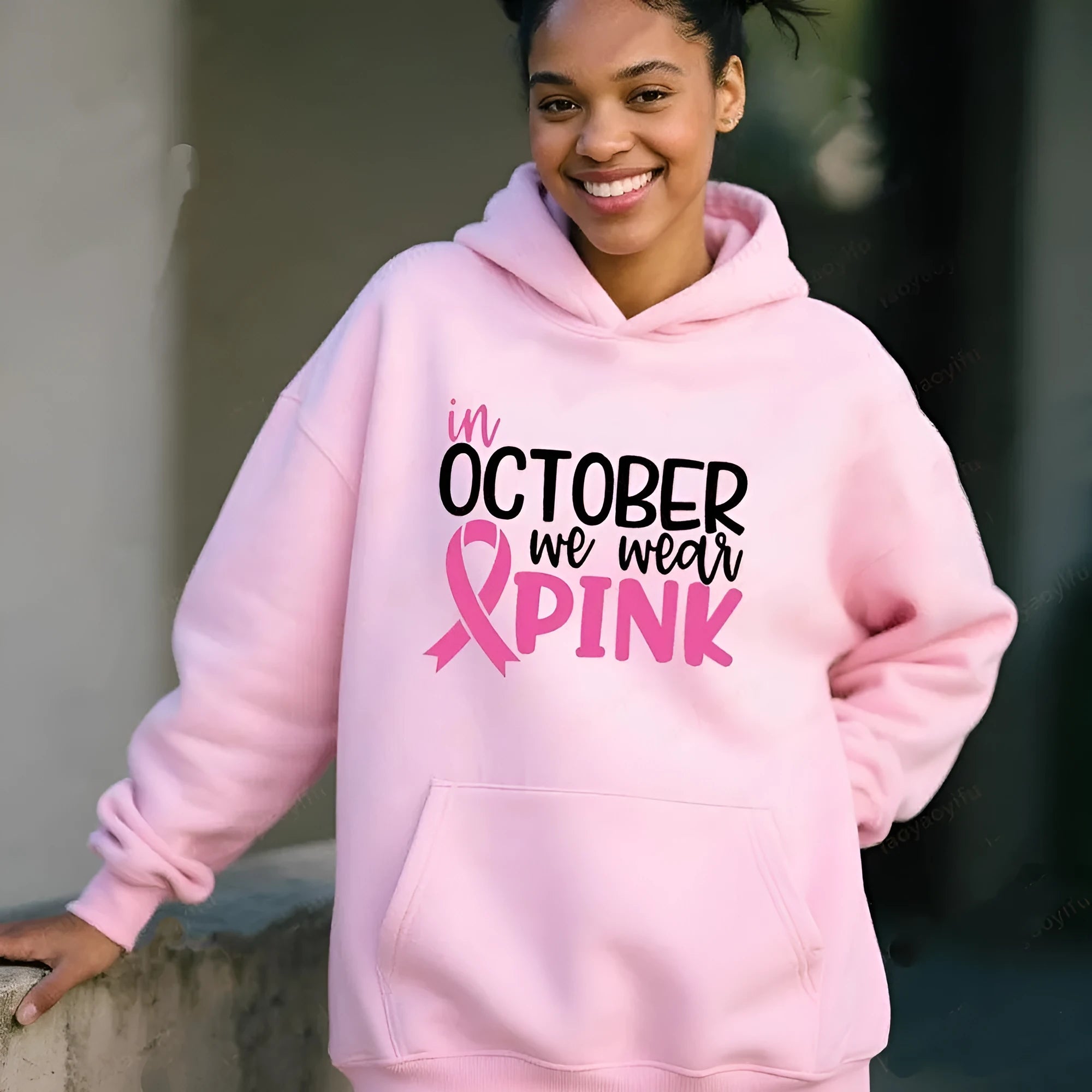 Women's pink retro print pullover hoodie with side seam pockets