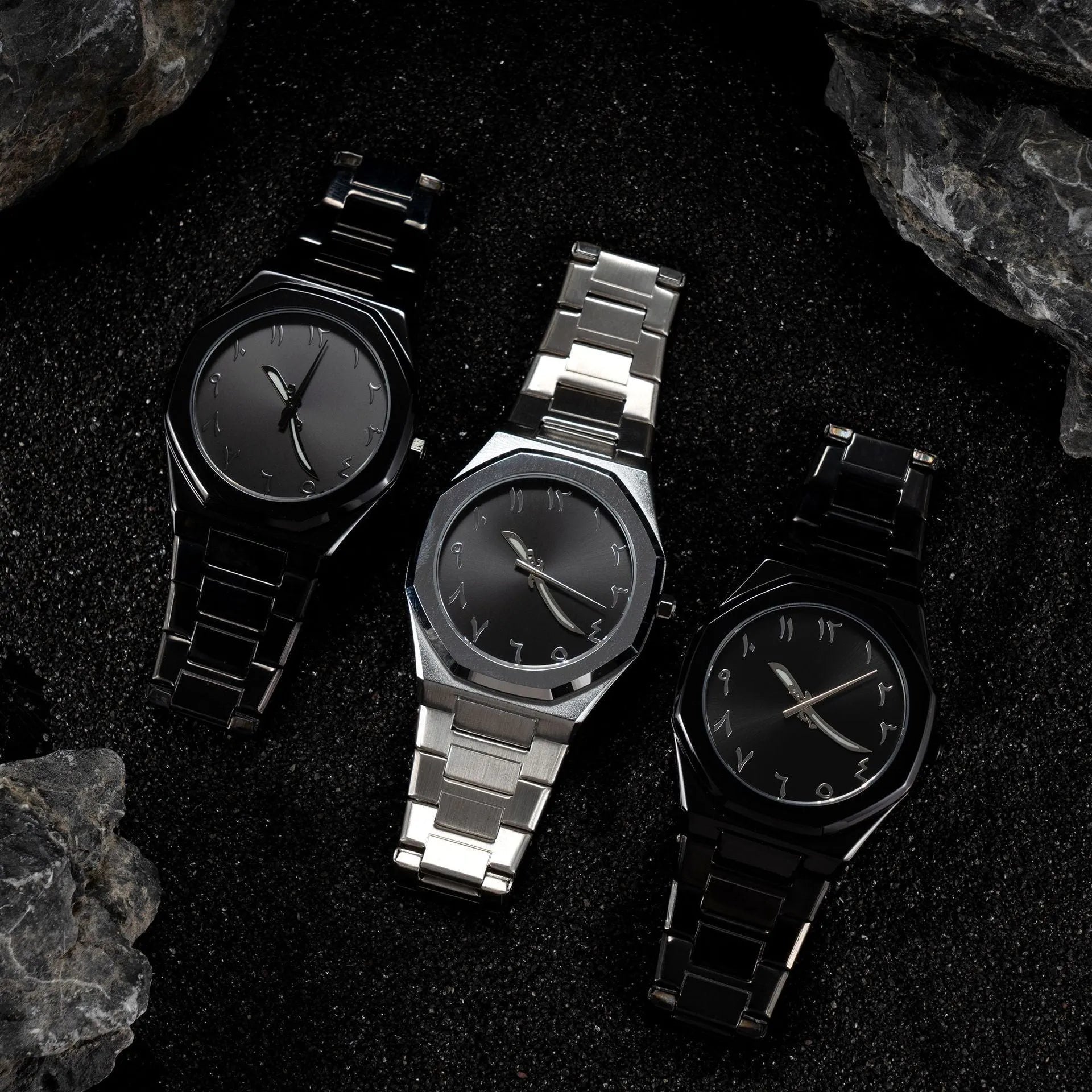 Men's business casual watch with stainless steel case and quartz movement in three colour options