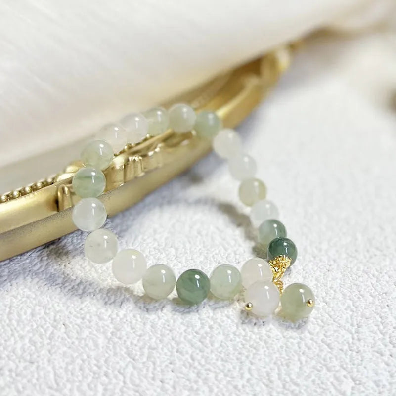 Tian Shan Cui Yu women's bracelet in S175 colour with special interest design and electroplated alloy construction