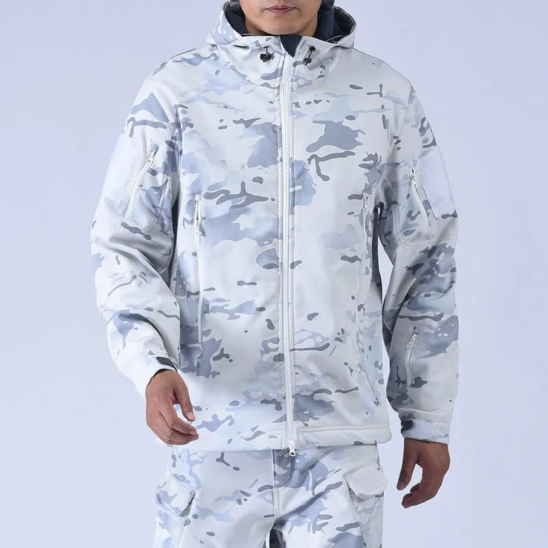 Snow camouflage waterproof fleece windbreaker with wool lining for winter outdoor wear